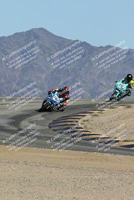 media/Oct-05-2025-CVMA (Sun) [[beeef4f201]]/Race 16-Formula Middleweight/